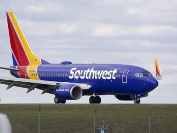 Southwest Airlines 737-700 N913WN at BWI airport from Wikimedia Commons